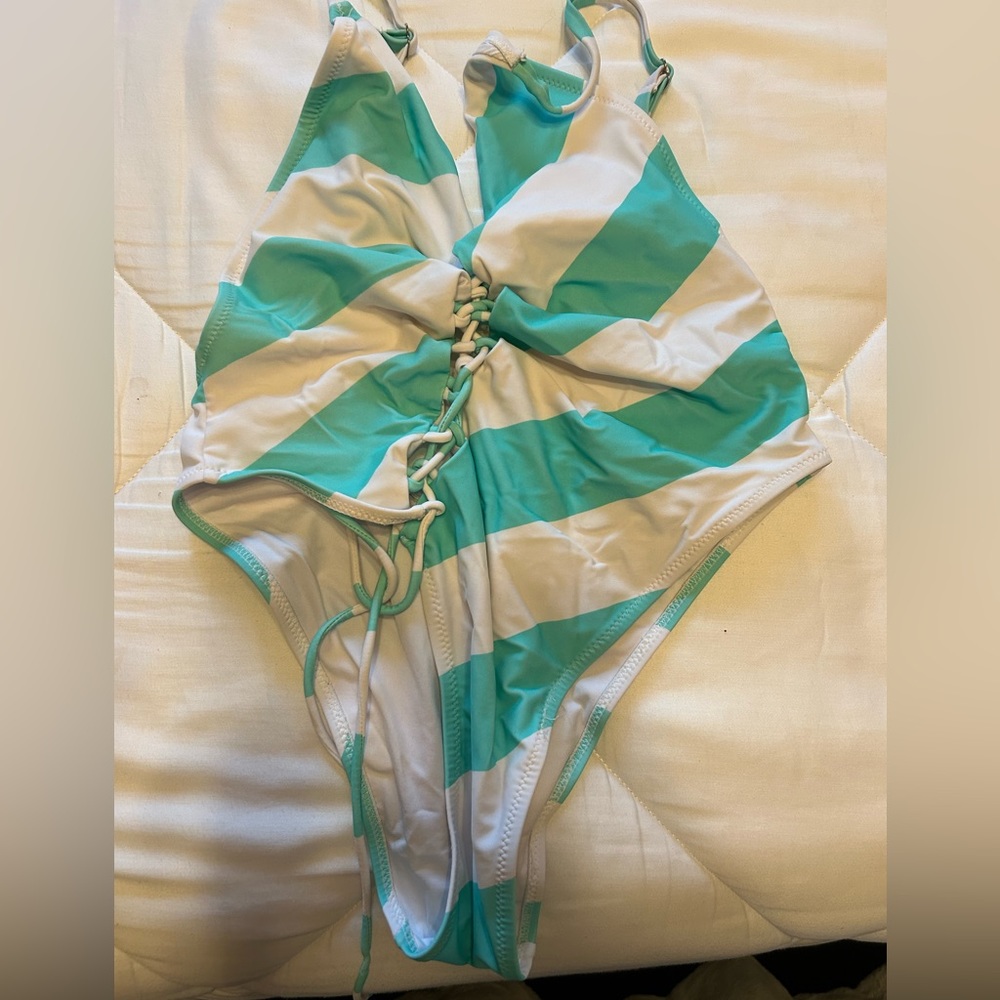Women’s One Piece Bathing Suit
